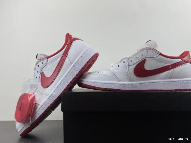 White 1 Red Retro Varsity Jordan 705329-101 Low 0606